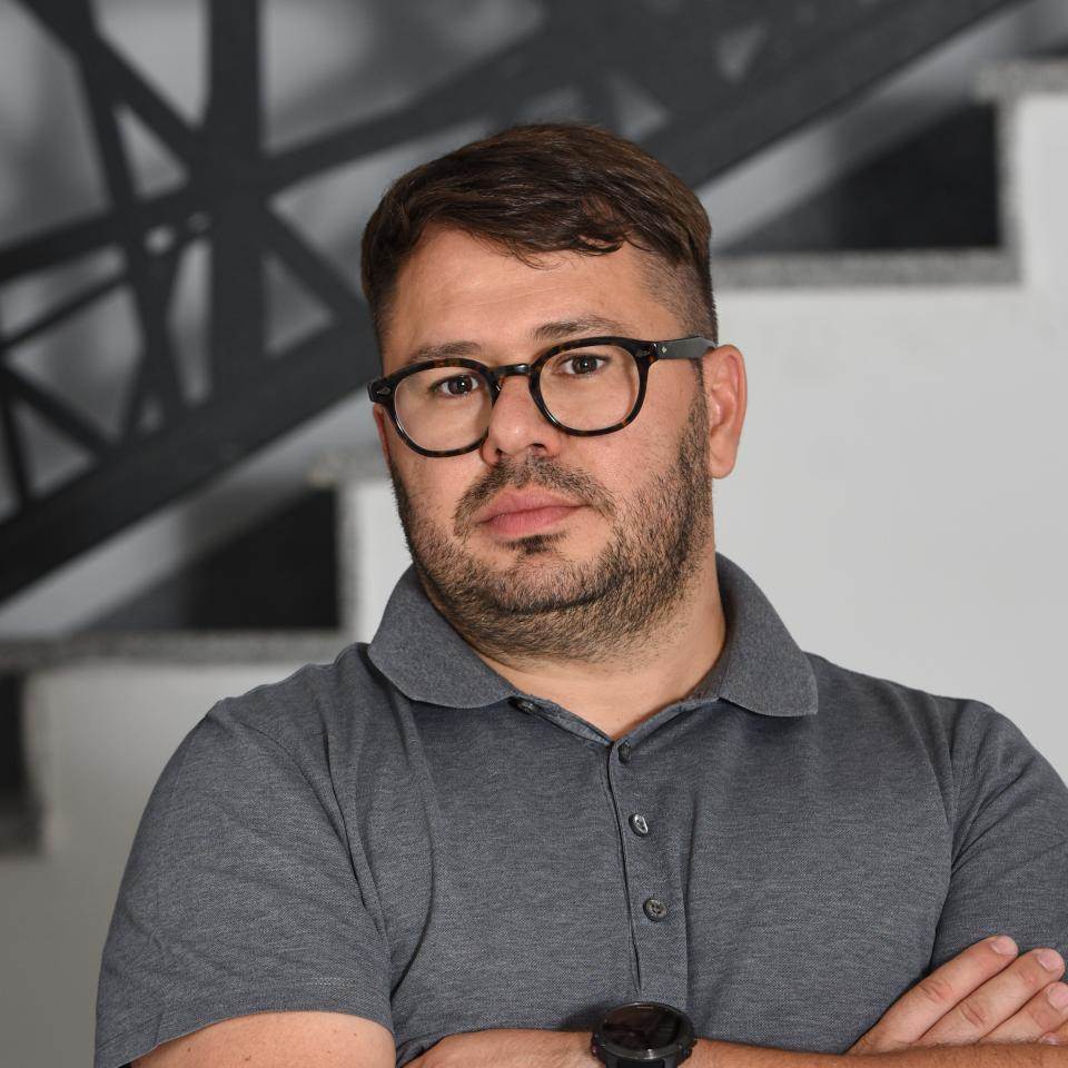 Igor Žeželj (1).jpg